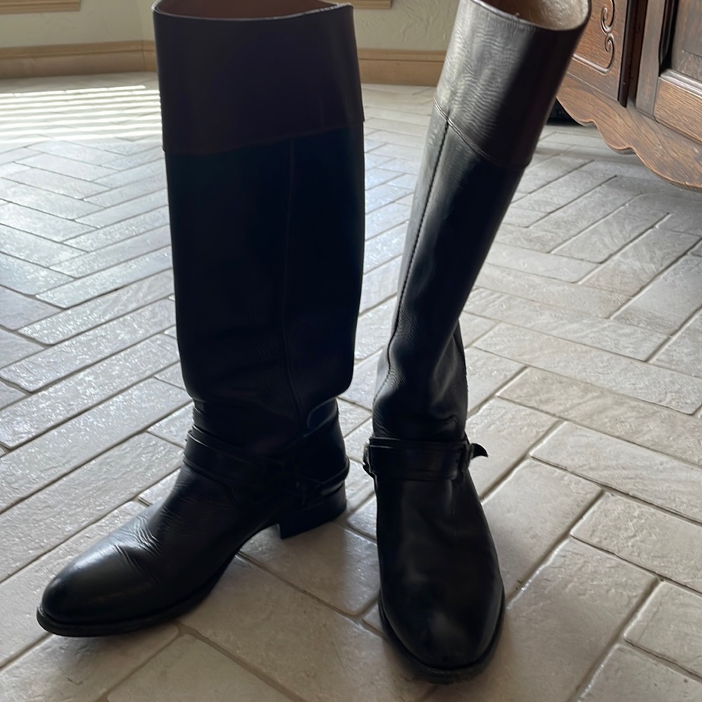 Frye women’s boots size 7.5 very good condition